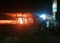 Kebakaran di SPBU kawasan Bumiayu, Buring, Kota Malang. (Foto: Istimewa/Tugu Jatim)