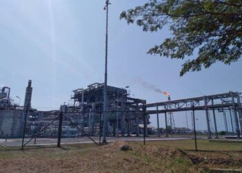 Kilang minyak Pertamina Balongan, Indramayu, sebelum terbakar. (Foto: Dok Rochim/Tugu Jatim)