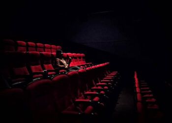 Ketua APPBI Jatim: Bioskop di Surabaya Sudah Siap Dibuka, Tinggal Tunggu Perwali 8 Ilustrasi bioskop. (Foto: Unsplash/Tugu Jatim)