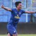Jelang Laga Perdana Piala Menpora, Arema FC Target Juara! 8 Pemain Arema FC Dedik Setiawan saat berlaga. (Foto: IG AremaFCofficial/Tugu Jatim)