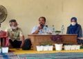 Pelaksanaan acara industri makanan kecil (IKM) Bojonegoro yang dihadiri Sekretaris Dinas Perindustrian dan Tenagakerja Bojonegoro. (Foto : Mila Arinda/Tugu Jatim) disperinaker bojonegoro