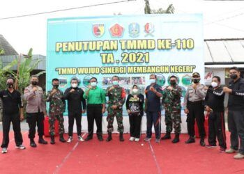 Acara penutupan TNI Manunggal Membangun Desa (TMMD) di Bojonegoro, Rabu (31/03/2021). (Foto:Dok Pemkab Bojonegoro/Tugu Jatim)