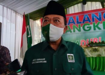 Ali Ahmad, mantan Ketua DPC PKB Kabupaten Malang yang baru saja digantikan oleh HM Kholik pada Muscab V PKB, Minggu (7/3/2021) kemarin. (Foto: RAP/Tugu Malang/Tugu Jatim)