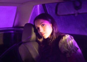 Lagu galau dari Olivia Rodrigo ‘Driver’s License’ (Foto : Instagram/@oliviarodrigo)