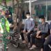 Jajaran Koramil 09/Lumbang Kodim 0819/Pasuruan terus melakukan imbauan protokol kesehatan kepada masyarakat. (Foto: Dokumen/Kodim Pasuruan)