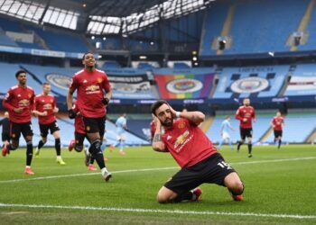 Bruno Fernandes merayakan Gol bersama timnya saat bertandang di Stadion Etihad. (Foto: Twitter/@ManUtd) man city vs man united