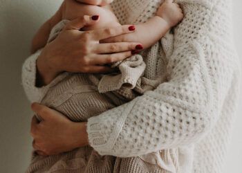 Ilustrasi penemuan bayi. (Foto: Pexels/Tugu Jatim)
