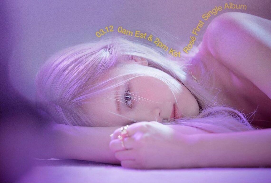 Resmi Debut Solo, MV 'On The Ground' dari ROSÉ BLACKPINK Capai 1,2 Juta Likes dalam 1 Jam 5 ROSÉ blackpink Rose, member girl group BLACKPINK resmi menjalani debut solo dengan merilis single album pertamanya –R-. Lagu berjudul On The Ground pun mendapat likes 1,2 juta hanya dalam waktu satu jam sejak dirilis Jumat (12/3/2021) ini. (Foto: Instagram/roses_are_rosie)
