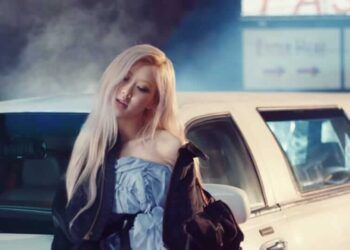 Rosé, personel BLACKPINK yang baru saja merilis album solo berjudul "R". (Foto: Youtube/BLACKPINK)