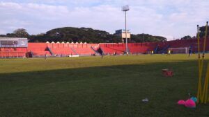 Skuad Persik Kediri yang sudah mulai berlatih di Stadion Brawiajaya, Kediri untuk persiapan Piala Menpora. (Foto: NOE/Tugu Jatim)