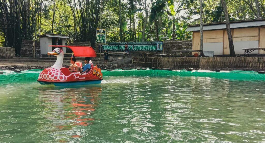 Destinasi Jembatan Punten Sukowetan Karangan Trenggalek. (Foto: Zamzuri/Tugu Jatim) desa wisata trenggalek desa sukowetan