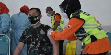 Total sebanyak 244 personel Kodim 0819/Pasuruan Selasa (2/3/2021) ini sudah divaksin. Sisanya akan divaksin Rabu (3/3/2021) besok. (Foto: Dokumen/Kodim Pasuruan) tugu jatim