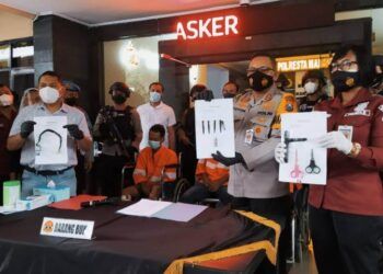 Diwarnai Drama Saling Kejar di Exit Tol Leces, Polisi Ringkus Spesialis Pencuri Mobil Pikap