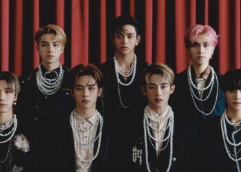 Poster WayV dalam Mini Album Ke-3 “Kick Back” (Foto : Twitter/@WayV_official)