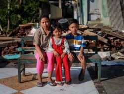 Nestapa Ibu 3 Anak Korban Gempa Malang, Rumah Hancur saat 100 Hari Meninggalnya Suami