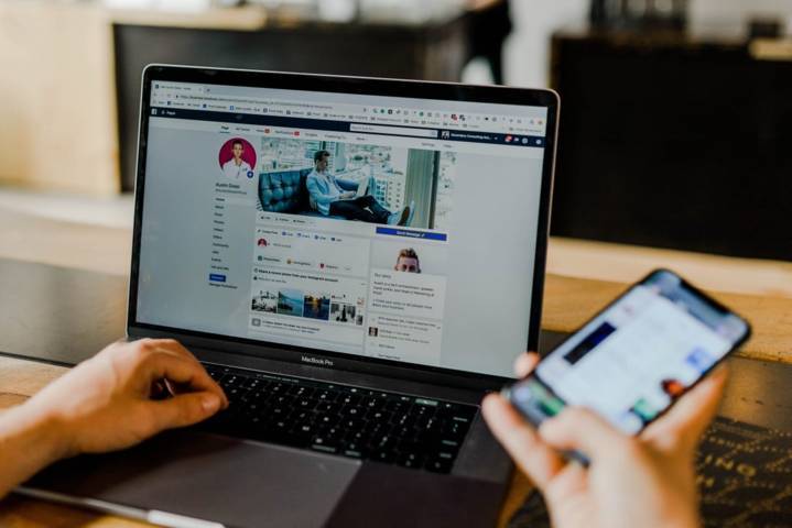 Ilustrasi Facebook alami 533 juta kebocoran data pengguna. (Foto: Unsplash/Tugu Jatim)