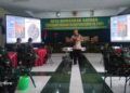 Pakar Komunikasi dan Motivator Nasional, Dr Aqua Dwipayana kala mengisi sesi Sharing Komunikasi dan Motivasi di Kodam IV/Diponegoro. (Foto: Dokumen)