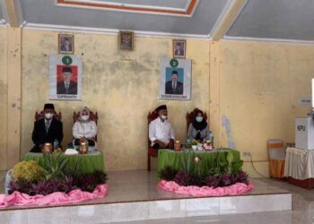 Dengan 6.076 Pemilih, Penyelenggaraan Pilkades di Desa Mlinjon Trenggalek Sudah Matang 10 Dua calon kepala Desa Mlinjon, Kecamatan Suruh, Kabupaten Trenggalek. (Foto: Zamz/Tugu Jatim)