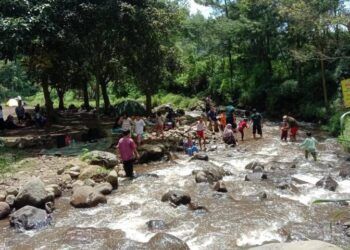 Suasana tempat wisata Bumi Perkemahan Bedengan, Malang. (Foto: Fen/Tugu Malang/Tugu Jatim)