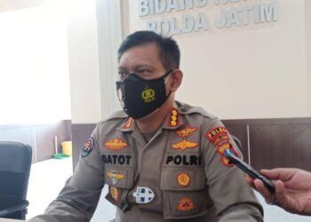 Densus 88 Tangkap 2 Terduga Teroris Jaringan JI dan JAD di Jatim