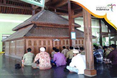 Rekayasa Lalu Lintas di Tuban Selama Haul Agung Syekh Maulana Ibrahim Asmoroqondi 6 Syekh Asmoroqondhi. (Foto: Disparbudpora Tuban/Tugu Jatim)