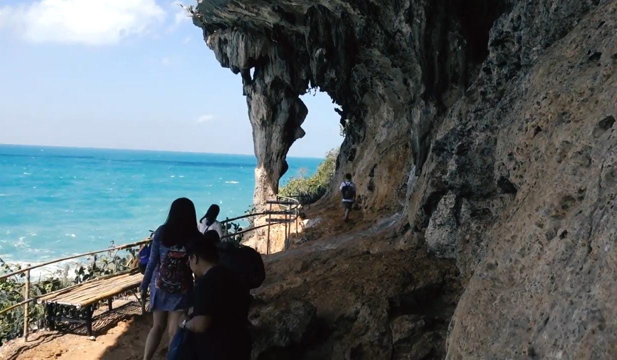 Pulau Giliyang di Sumenep yang digadang-gadang punya kadar oksigen tertinggi di dunia. (Foto: YouTube Lively Rutasty/Tugu Jatim)