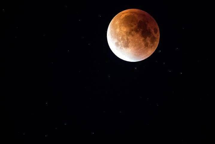 Ilustrasi bulan purnama. BMKG memprediksi gerhana bulan total akan terjadi pada 26 Mei 2021. (Foto: Pixabay)