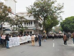 Demo AMP Papua Merdeka di Malang Diwarnai Seteru Massa Tandingan