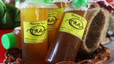 Jamu tradisional merek AA milik salah satu warga Bojonegoro. (Foto: Mila Arinda/Tugu Jatim)