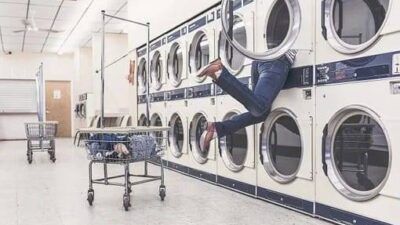 Bisnis laundry, peluang bisnis pasca-Lebaran yang patut dicoba dan berpeluang menggiurkan. (Foto: Pixabay)