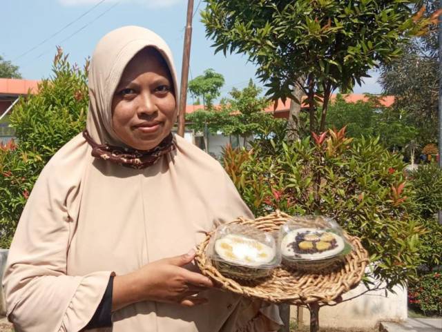 Pasarkan Lewat Media Sosial, Pebisnis Kuliner Serabi di Bojonegoro Raup Omset Rp 5-6 Juta Tiap Bulan