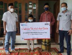 PT SIG Pabrik Tuban Berikan Tali Asih kepada Yatim Almarhum Wartawan