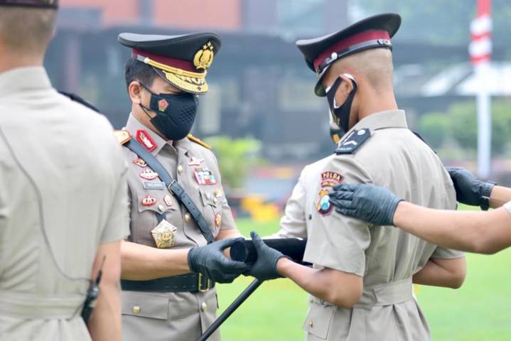 Kapolda Jatim Lantik 631 Bintara Remaja di SPN Polda Jatim