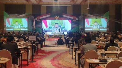 Suasana Musyawarah Nasional (Munas) yang juga digelar Forum Zakat secara luring maupun daring di Kota Batu, Kamis (3/6/2021). (Foto: M Sholeh/Tugu Jatim)