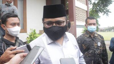 Menteri Agama, Yaqut Cholil Qoumas berkunjung ke Pondok Pesantren Lirboyo, Kediri, pada Jumat (25/6/2021). (Foto: Rino Hayyu/Tugu Jatim)