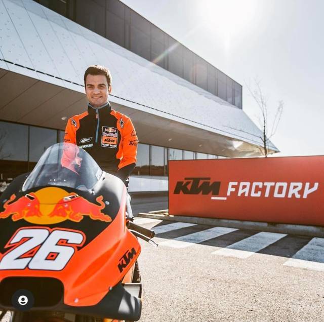 Dani Pedrosa comeback melalui wildcard bersama KTM. (Foto: IG @26_danipedrosa/Tugu Jatim)