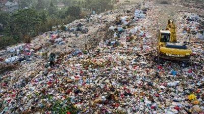 Singapura ubah sampah jadi energi listrik/tugu jatim