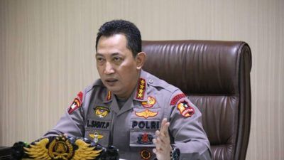 Kapolri Jenderal Listyo Sigit Prabowo memberikan pesan kepada seluruh Calon Perwira Remaja (Capaja) TNI-Polri tahun 2021, Rabu (07/07/2021). (Foto: Polrestabes Surabaya) tugu jatim