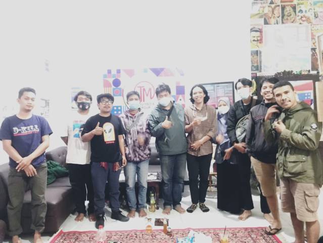 Kerabat Perhimpunan Pers Mahasiswa Indonesia (PPMI) Kota Malang di Kantor Tugu Media Group Jalan Dirgantara A1/12B Kota Malang, Sabtu (03/07/2021). (Foto: Rangga Aji/Tugu Jatim)