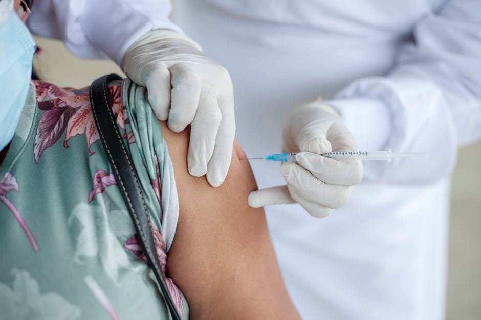 Perawat di Korea Selatan alami lumpuh setelah terima dosis vaksin AstraZeneca/tugu jatim