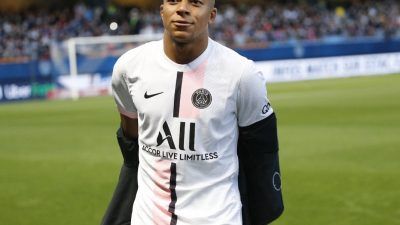 Kylian Mbappe saat membela PSG/tugu jatim