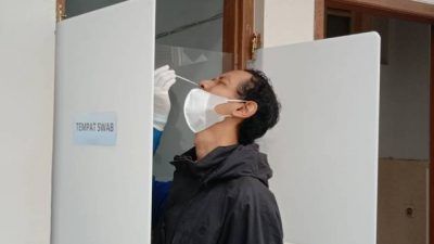 Ilustrasi swab antigen di Kabupaten Malang. (Foto: M. Sholeh/Tugu Jatim)