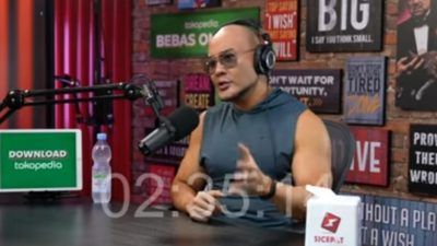 Deddy Corbuzier dalam klarifikasinya soal mengapa tiba-tiba 'menghilang' dari sosial media, Minggu (22/8/2021)/tugu jatim