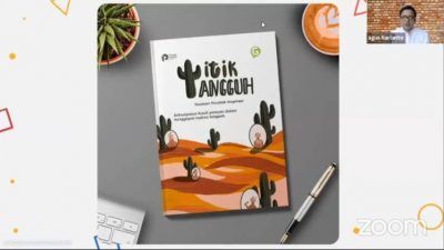 Buku berjudul Titik Tangguh merupakan rangkuman kisah ketangguhan member Pondok Inspirasi yang dikemas dalam satu buku antologi. (Foto: Dokumen)