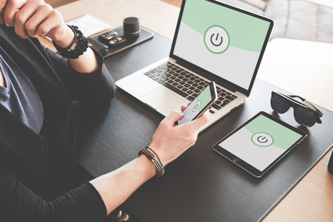 Waspada saat menggunakan Wi-Fi umum, sering terjadi pencurian data/tugu jatim