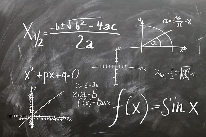 Beberapa persamaan dalam matematika yang terlihat sulit dan kadang membuat anak didik tidak menyukai pelajaran menghitung tersebut/tugu jatim