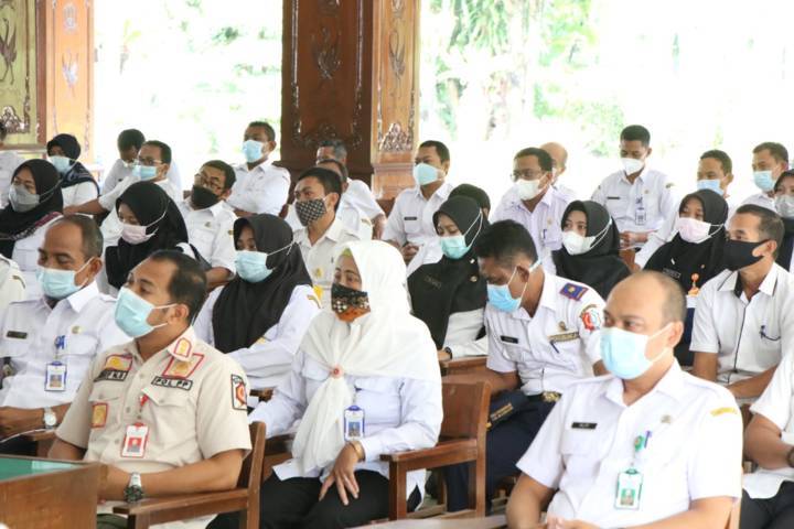 Acara kenaikan pangkat 486 PNS di Pendapa Malowopati Bojonegoro (09/06/2021). (Foto: Pemkab Bojonegoro/Tugu Jatim)