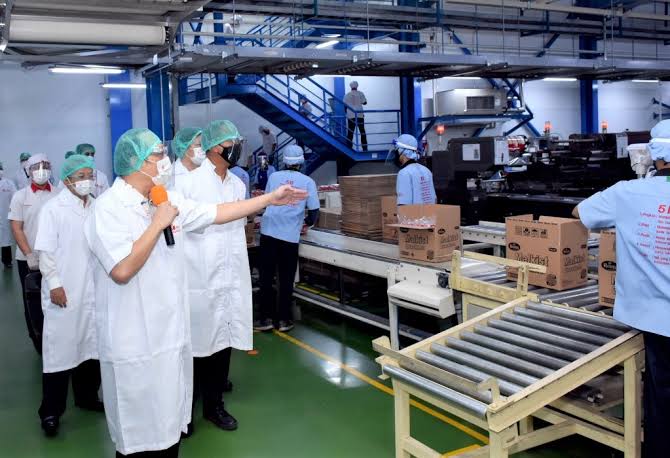 Kemenperin Uji Coba Industri Esensial Beroperasi 100 Persen