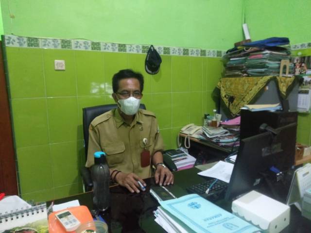 Kepala Dinas Lingkungan Hidup (DLH) Tuban Bambang Irawan saat ditemui pada Senin (06/09/2021). (Foto: Diskominfo Tuban/Tugu Jatim)