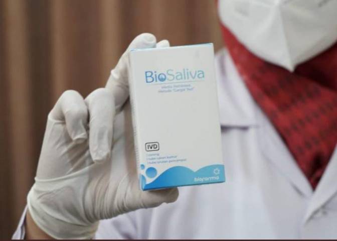 BioSaliva, alat diagnosis Covid-19 dengan metode kumur yang diproduksi PT Biofarma. (Foto: Kemenkes RI/Tugu Jatim)